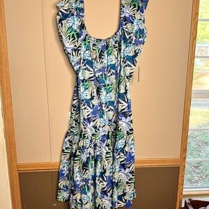 NWT Time and Tru Blue and Green Floral Midi Dress